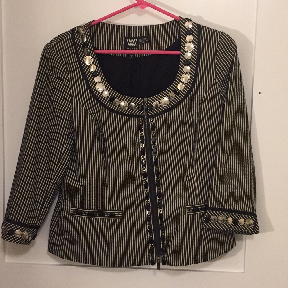 Showstopper Worth blazer, sz 6, fits like an 8
